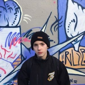 Meet your Posher, Emilio